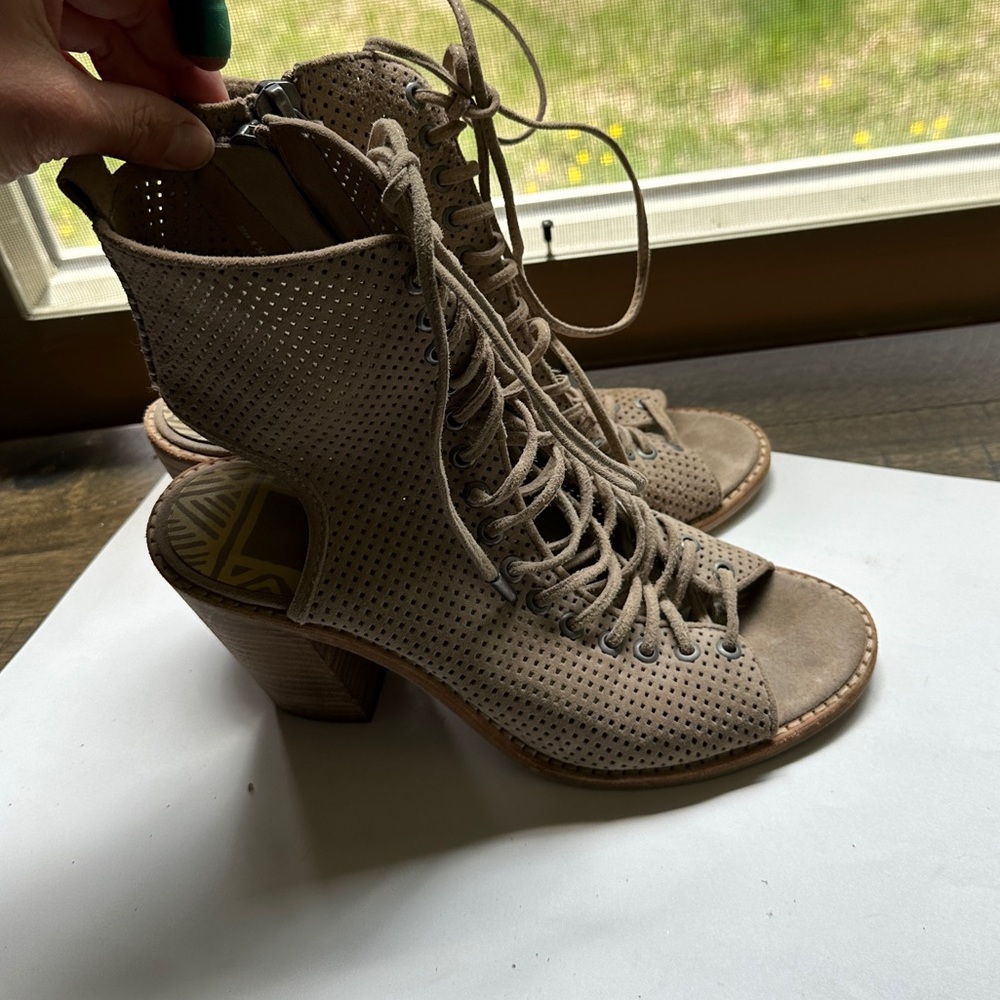 Dolce Vita lace up sandal bootie.  Great for summer, spring and fall. Size 8